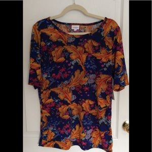 LulaRoe Classic T 2XL (2274)  Ship In The USA Only